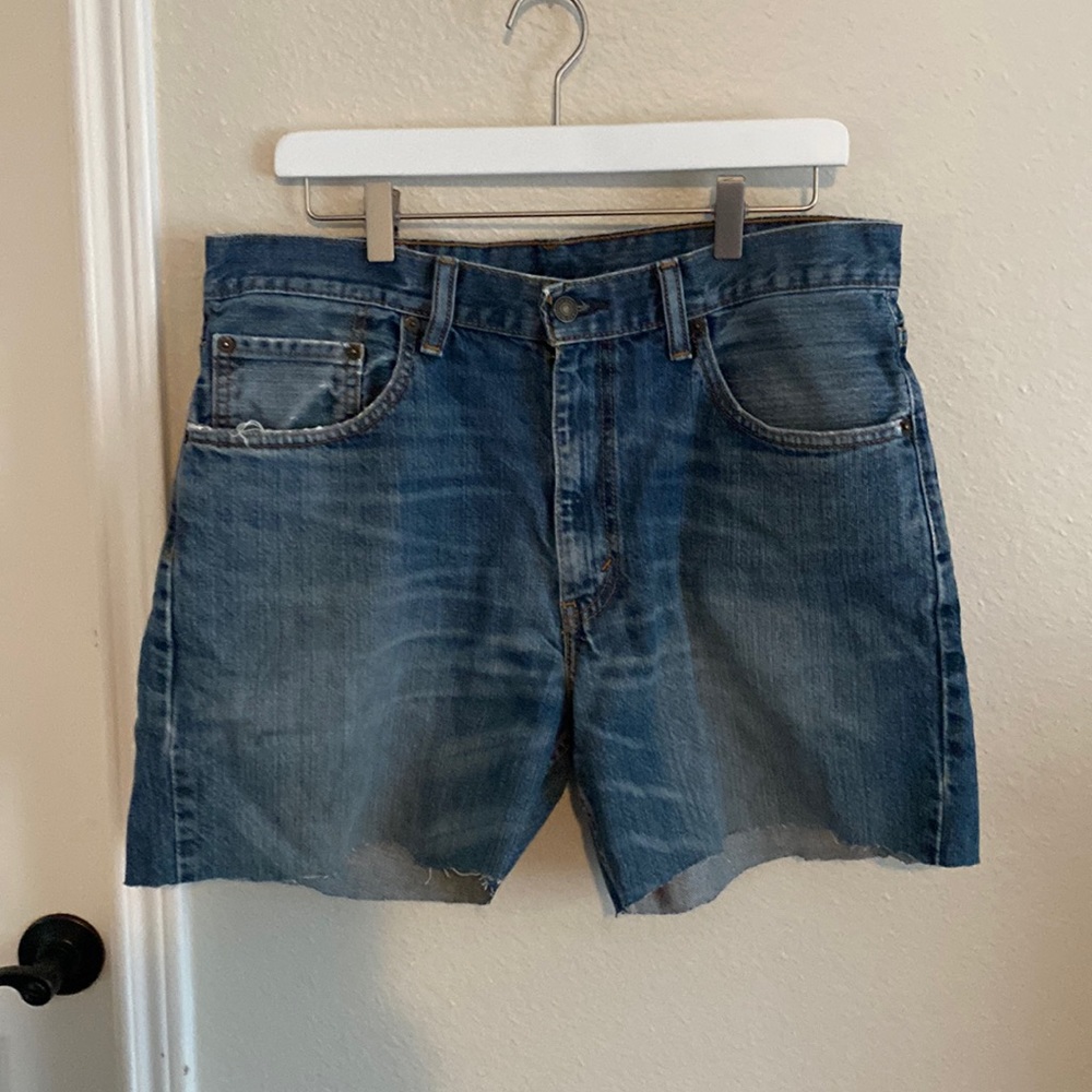 Levi Cutoff Denim Shorts - 34/32